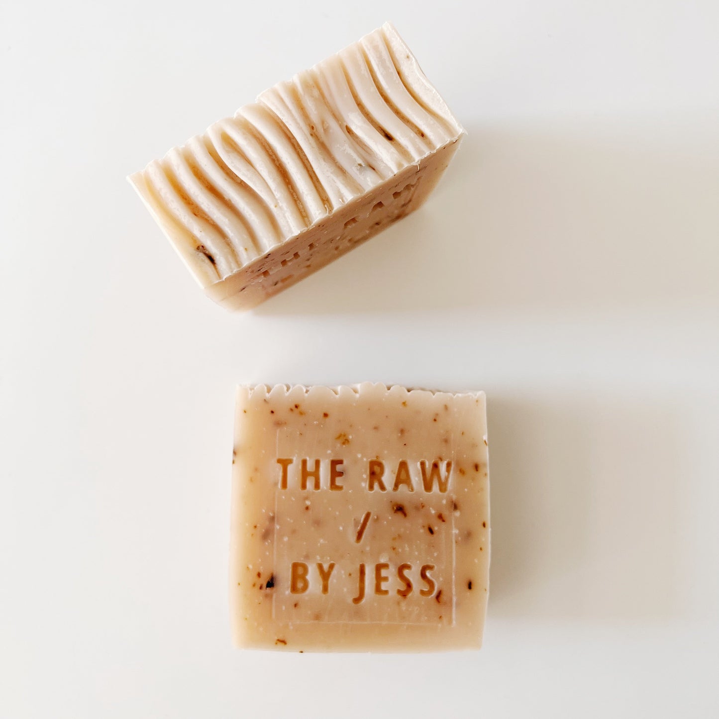 紐西蘭 The Raw By Jess - 玫瑰與薄荷手工皂